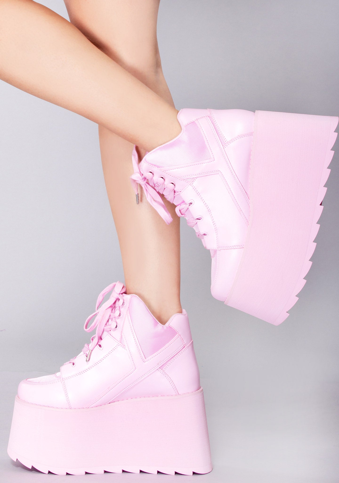 Qozmo Hi 2 Platform Sneakers in Pink 9