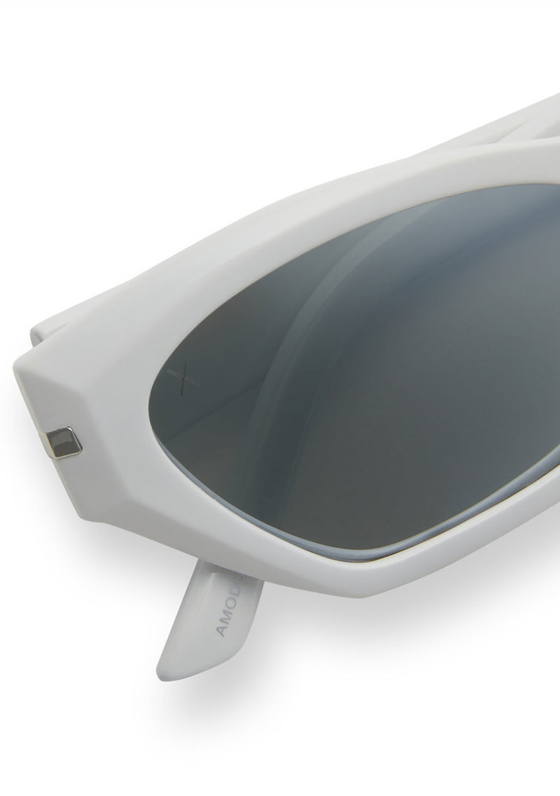 Sawtelle Polarized Sunglasses in Glossy White Silver Mirror