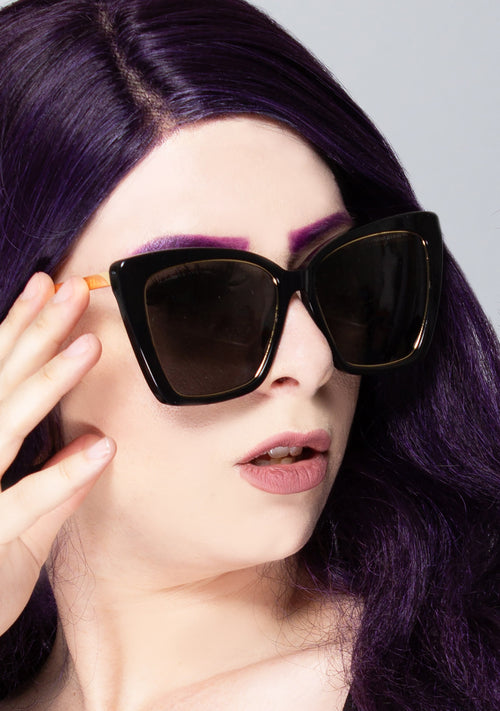 Becky IV Polarized Sunglasses in Black/Gray