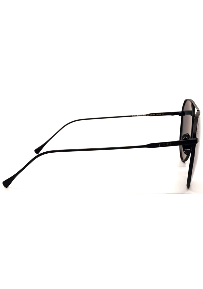 Diff Dash DIFF EYEWEAR | Shop Dash Sunglasses in Matte Black/Grey Polarized at ...