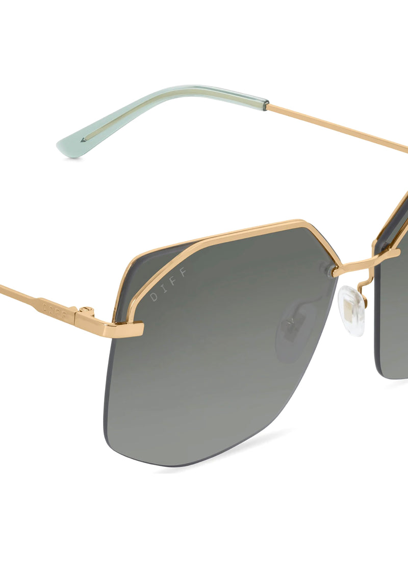 Bree Sunglasses in Gold/G15 Gradient