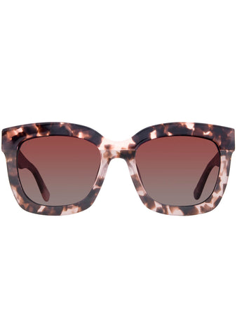 DIFF EYEWEAR | Shop DIFF Eyewear Carson Sunglasses in  display picture 1