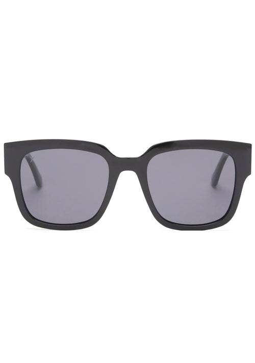 Brea Sunglasses in Black/Grey