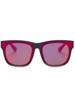 X Sssniperwolf 001 Sunglasses in Matte Black / Red