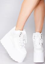 Qozmo Hi 2 Platform Sneakers in White